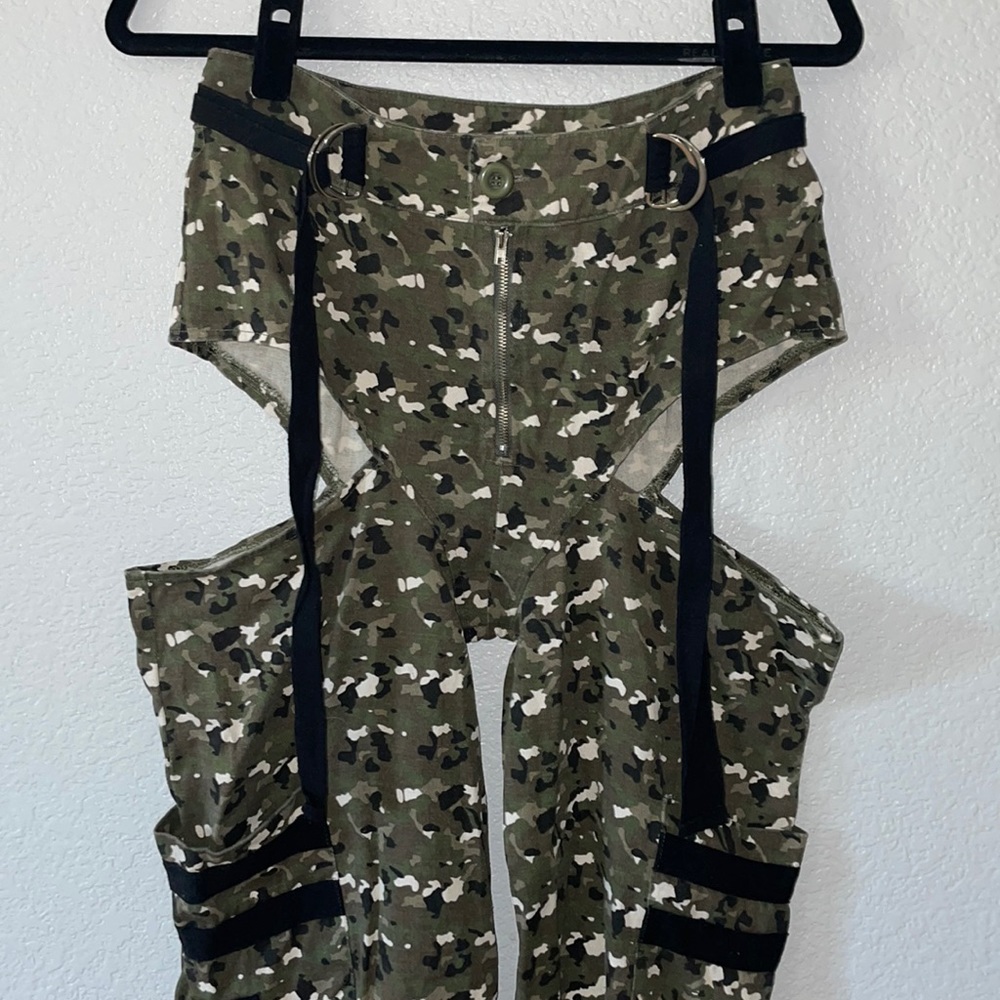 Better Be Camo Cutout Cargo Pants